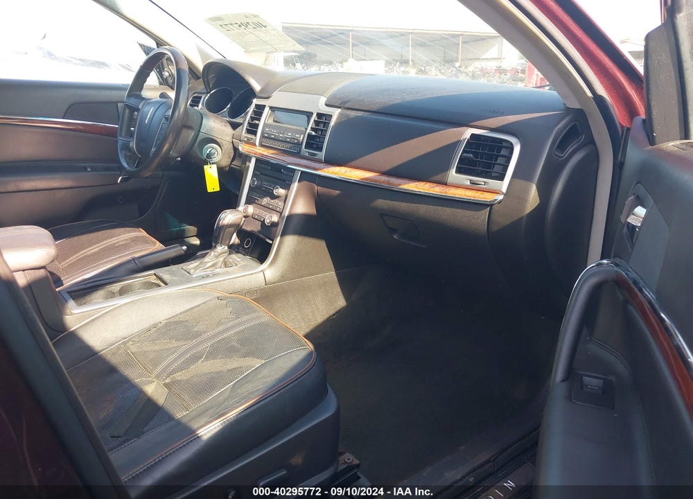 2011 LINCOLN MKZ VIN: 3LNHL2JC8BR773294