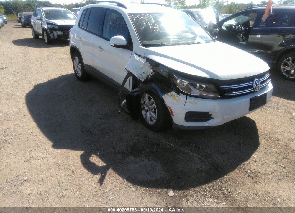 2017 VOLKSWAGEN TIGUAN 2.0T S VIN: WVGAV7AX0HW512940