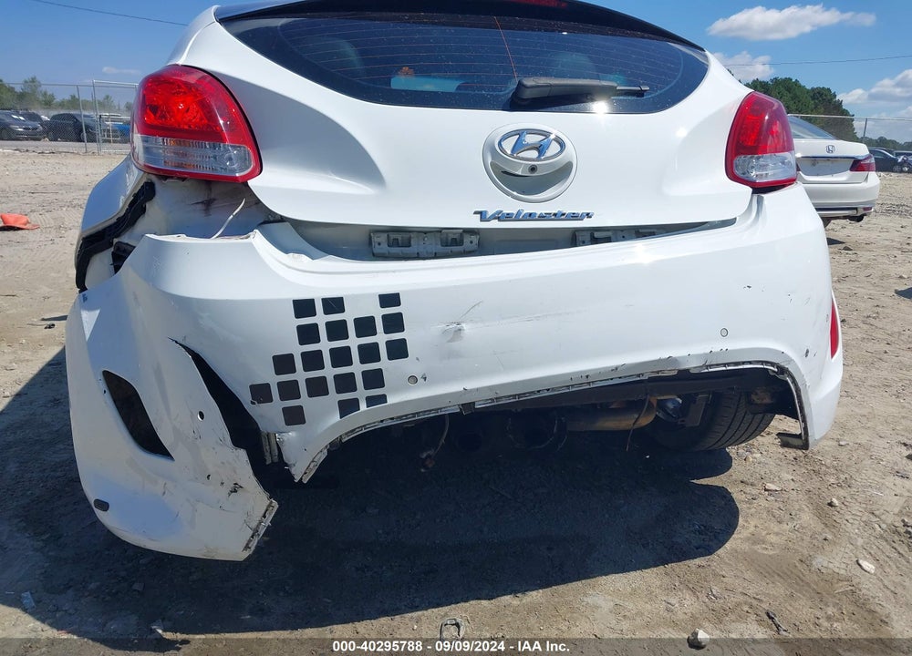 2016 HYUNDAI VELOSTER VIN: KMHTC6AD7GU258250