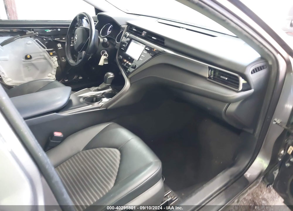 2020 TOYOTA CAMRY SE VIN: 4T1G11AK2LU329762