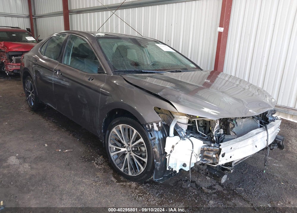 2020 TOYOTA CAMRY SE VIN: 4T1G11AK2LU329762