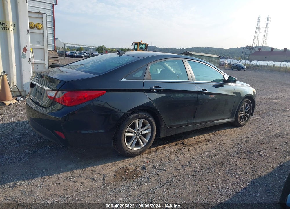 2014 HYUNDAI SONATA GLS VIN: 5NPEB4AC6EH834980