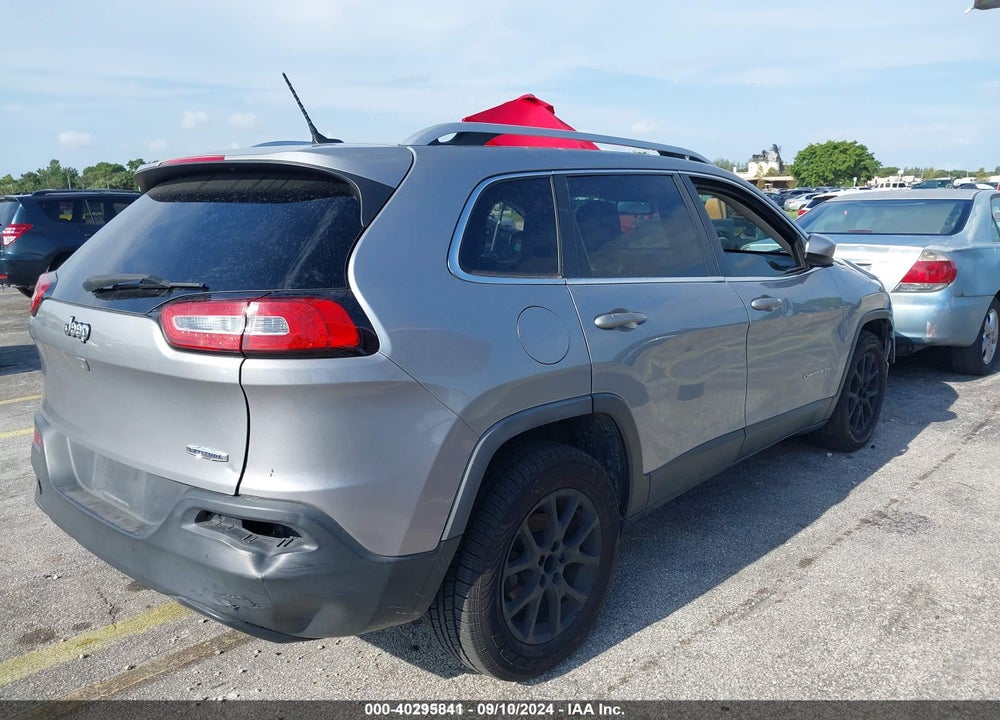 2016 JEEP CHEROKEE LATITUDE VIN: 1C4PJLCBXGW302106