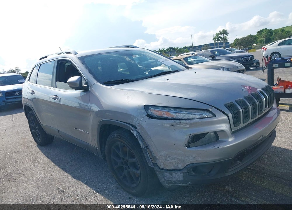 2016 JEEP CHEROKEE LATITUDE VIN: 1C4PJLCBXGW302106