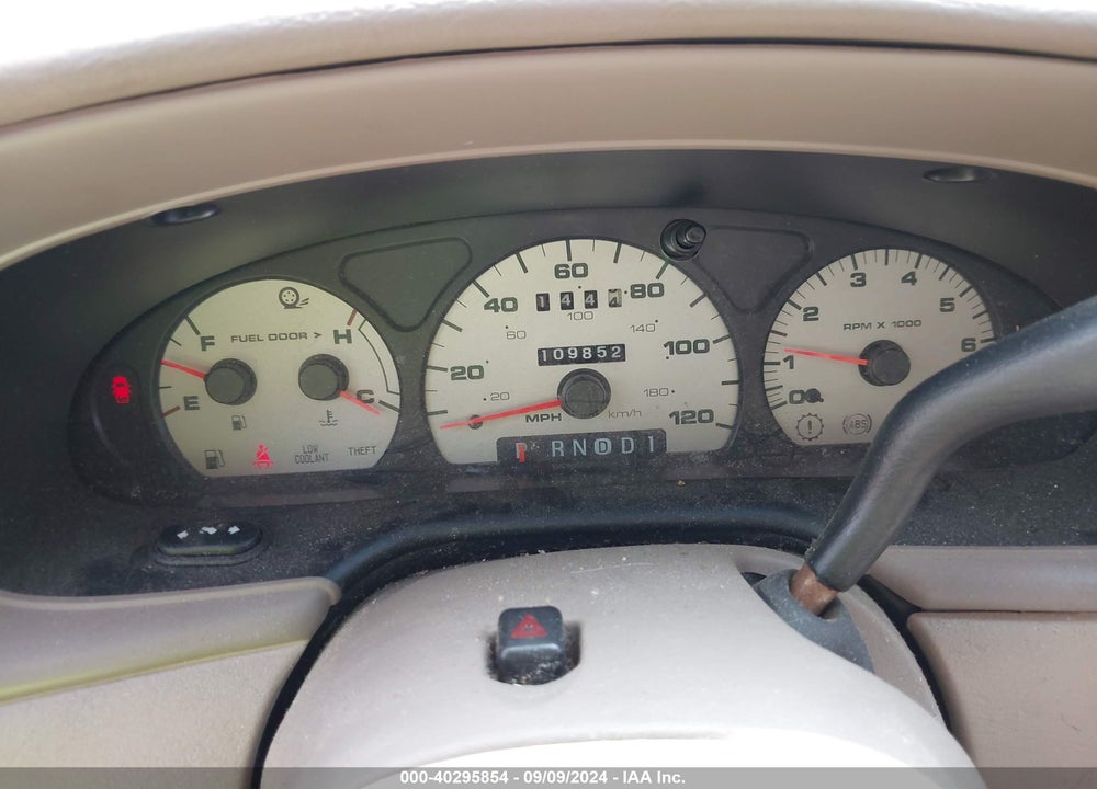 2003 MERCURY SABLE GS VIN: 1MEFM50U13A606385