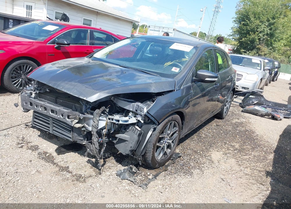 2017 FORD FOCUS SEL VIN: 1FADP3M29HL232008
