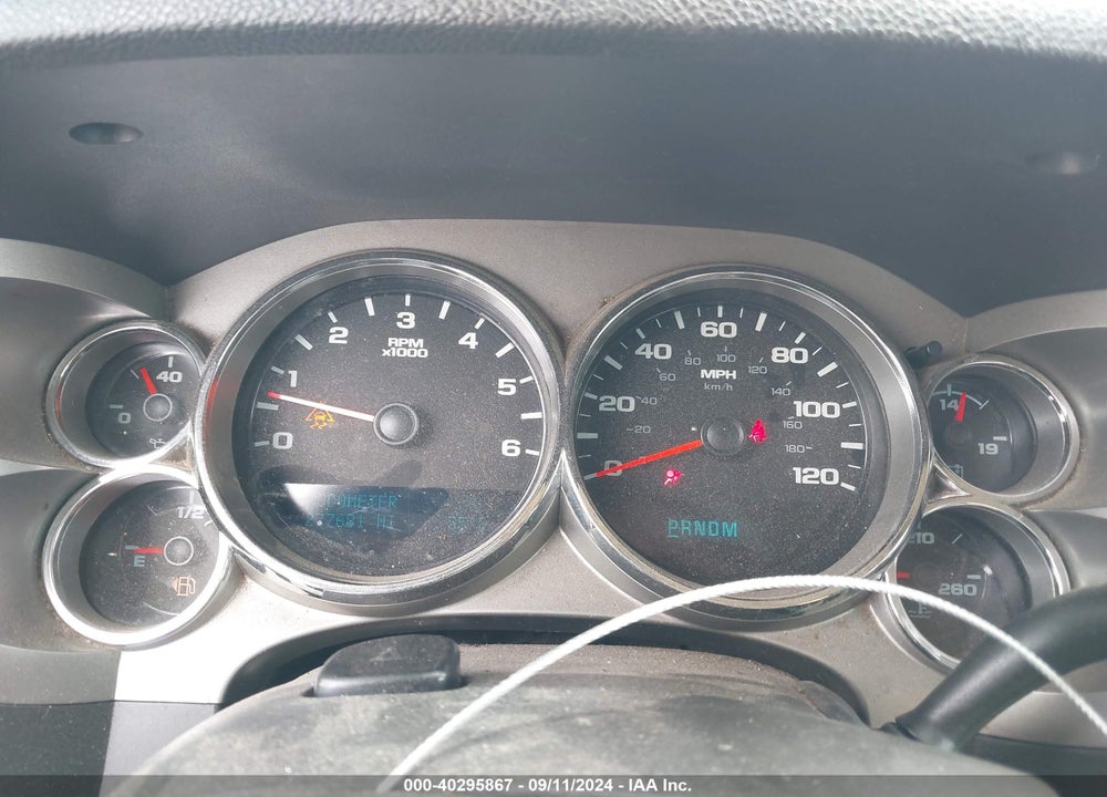 2011 CHEVROLET SILVERADO 1500 LT VIN: 3GCPCSE03BG182530
