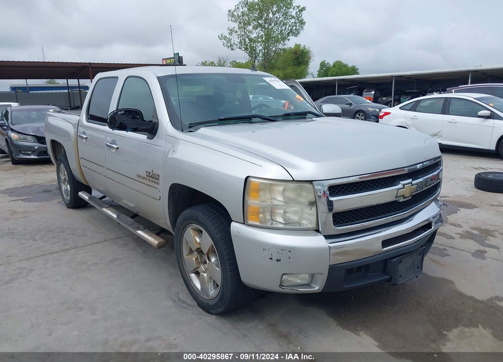 2011 CHEVROLET SILVERADO 1500 LT VIN: 3GCPCSE03BG182530