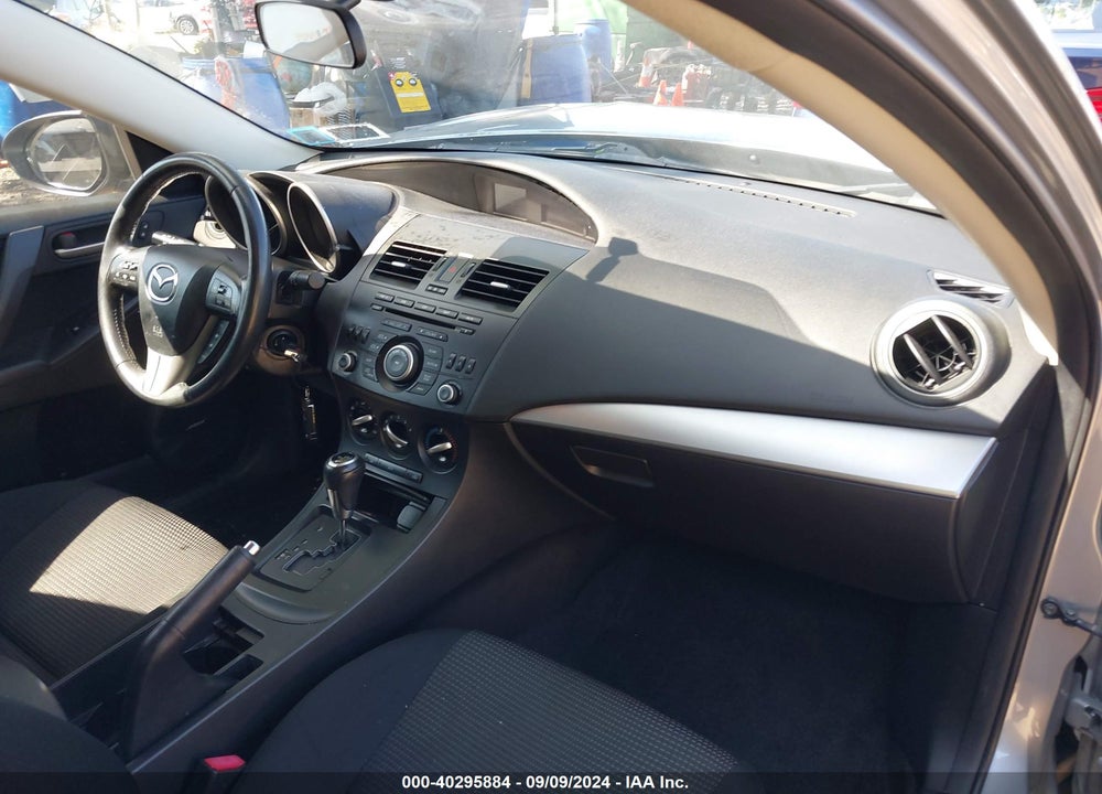 2012 MAZDA 3 I TOURING VIN: JM1BL1V77C1700222
