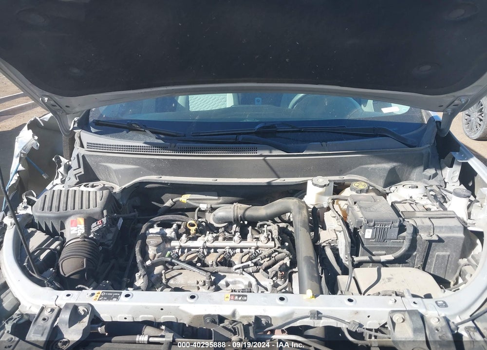 2019 CHEVROLET EQUINOX LT VIN: 2GNAXUEVXK6152798