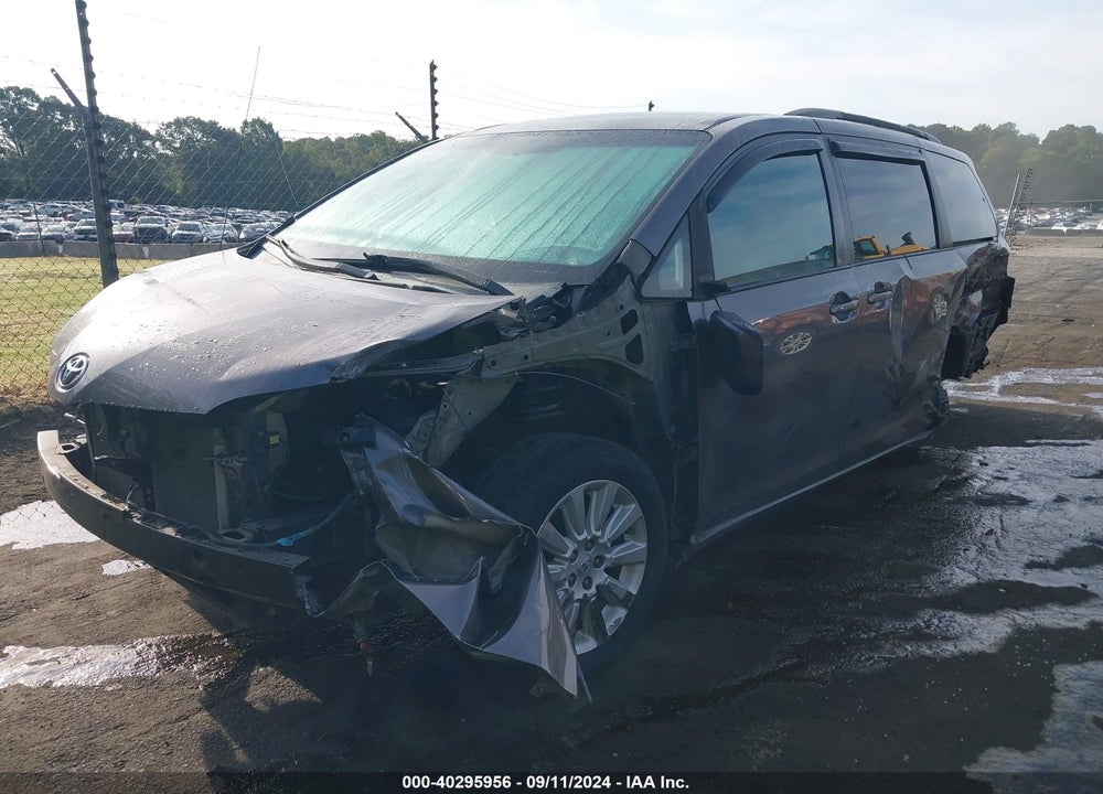 2011 TOYOTA SIENNA LE VIN: 5TDJK3DC0BS029535