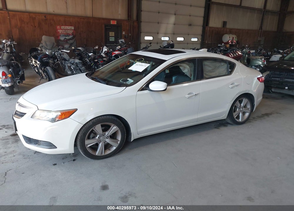 2015 ACURA ILX 2.0L VIN: 19VDE1F37FE001018
