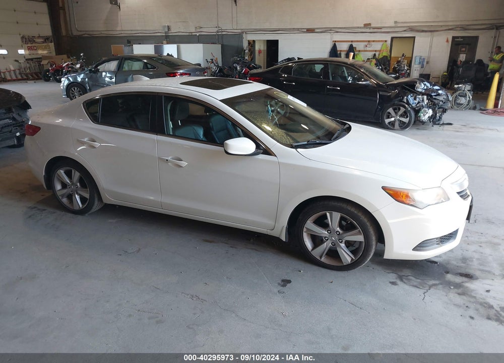 2015 ACURA ILX 2.0L VIN: 19VDE1F37FE001018