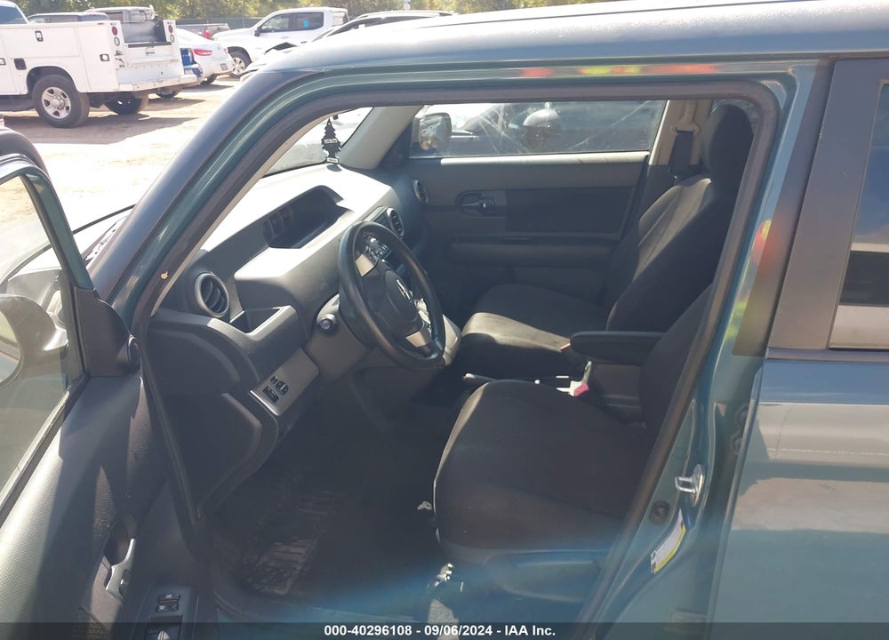 2010 SCION XB VIN: JTLZE4FE4A1098324