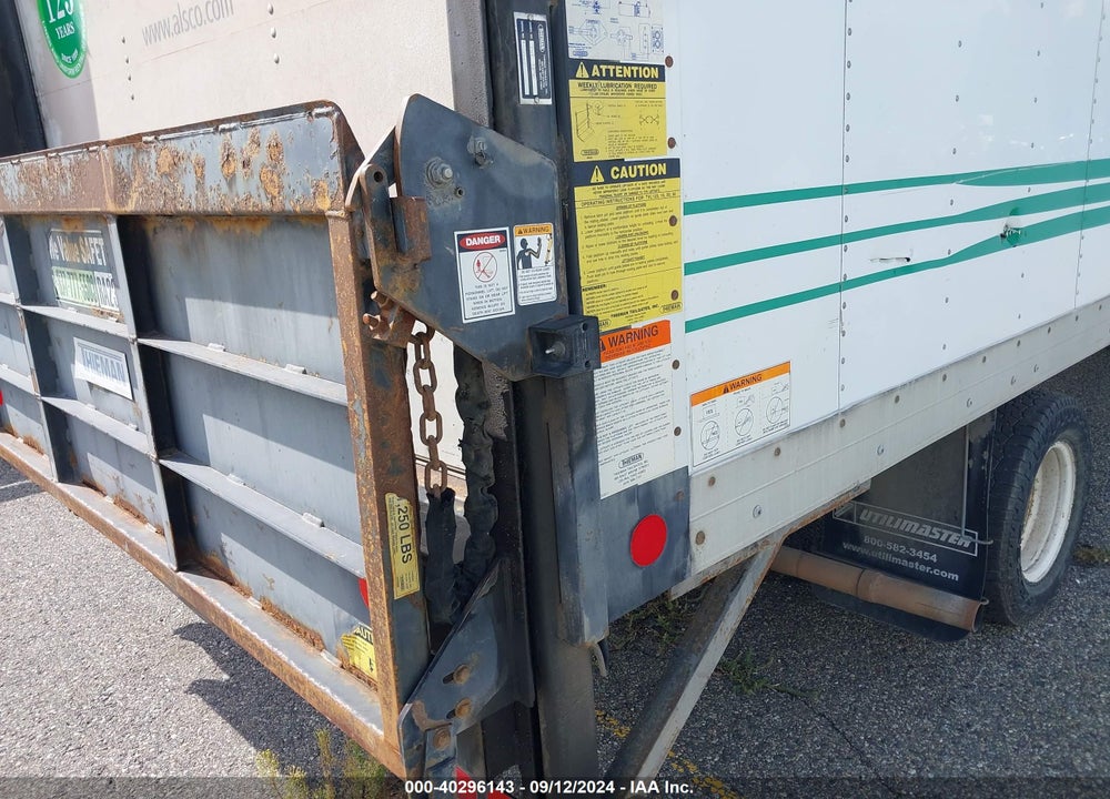 2012 FORD E-350 CUTAWAY VIN: 1FDWE3FL1CDA95725