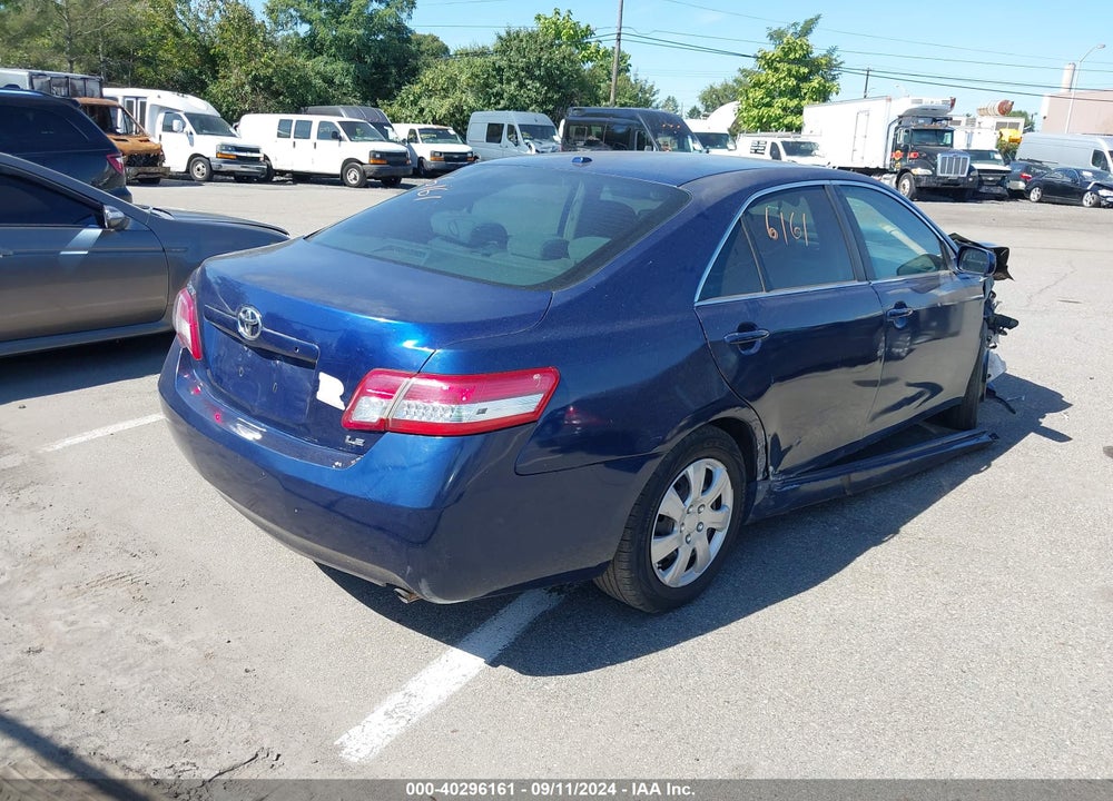 2011 TOYOTA CAMRY LE VIN: 4T1BF3EK6BU643060