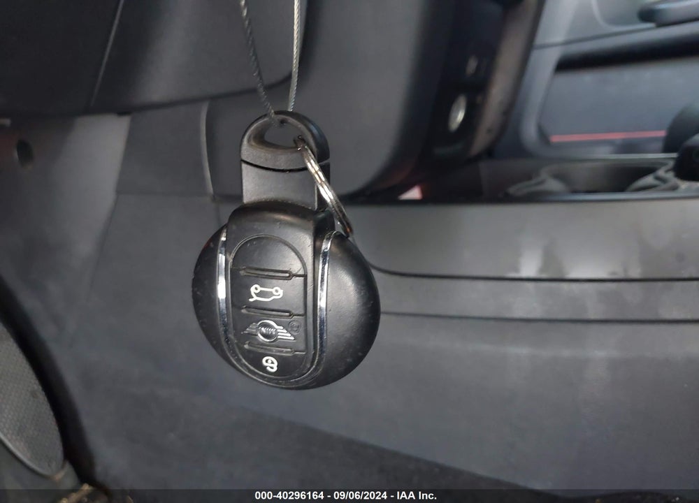 2019 MINI COUNTRYMAN COOPER VIN: WMZYS7C56K3F47193