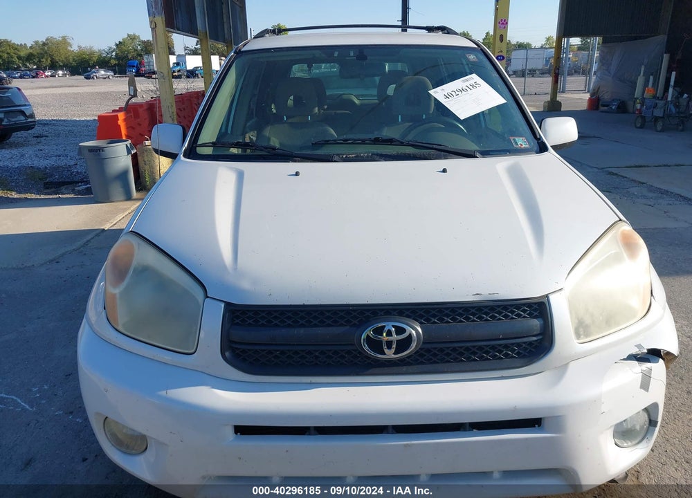 2005 TOYOTA RAV4 VIN: JTEHD20V450052555