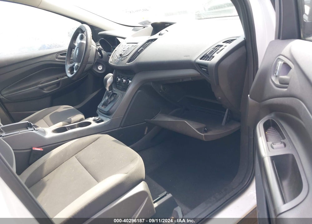 2014 FORD ESCAPE S VIN: 1FMCU0F78EUB56143