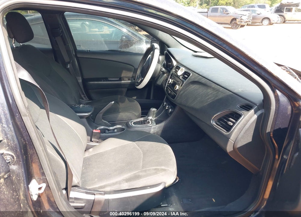 2012 CHRYSLER 200 TOURING VIN: 1C3CCBBB2CN170547