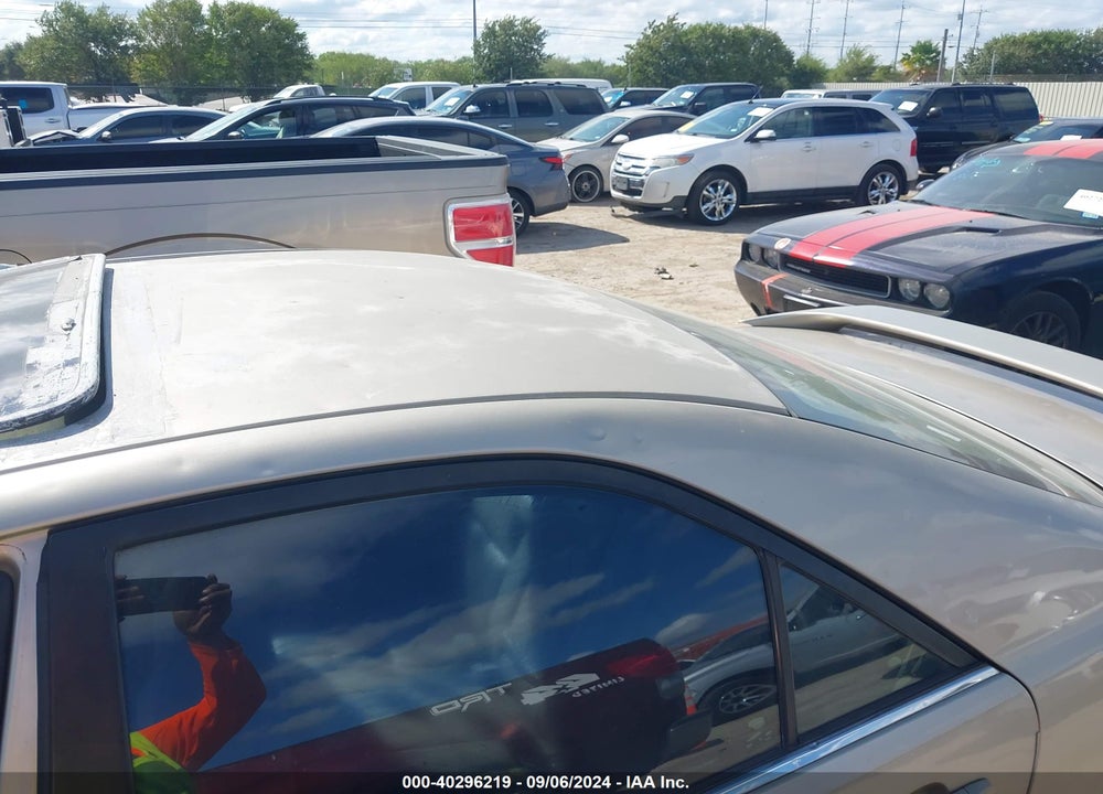 2004 TOYOTA CAMRY XLE V6 VIN: 4T1BF32K04U063942