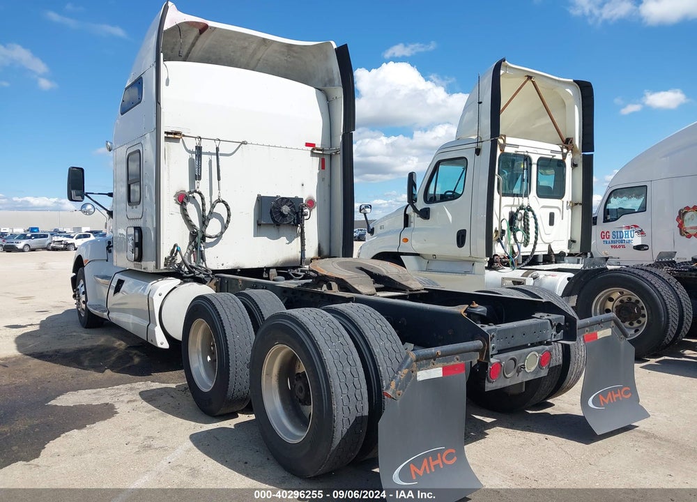 2012 KENWORTH CONSTRUCTION T660 VIN: 1XKAA49X3CJ287443
