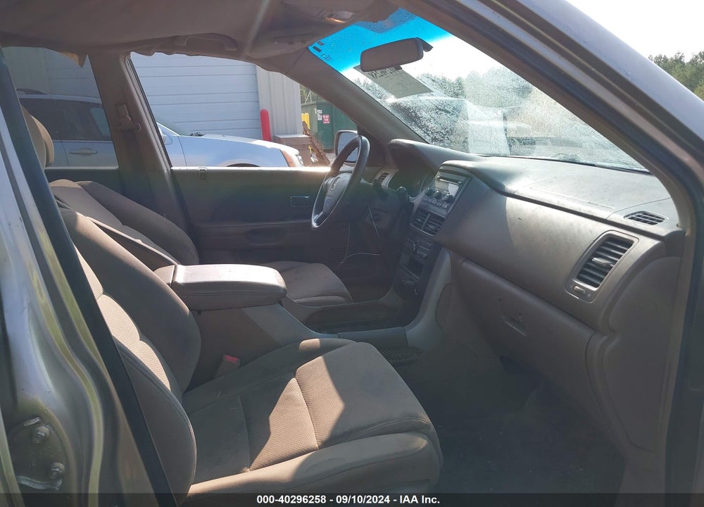 2006 HONDA PILOT EX VIN: 5FNYF28416B023432