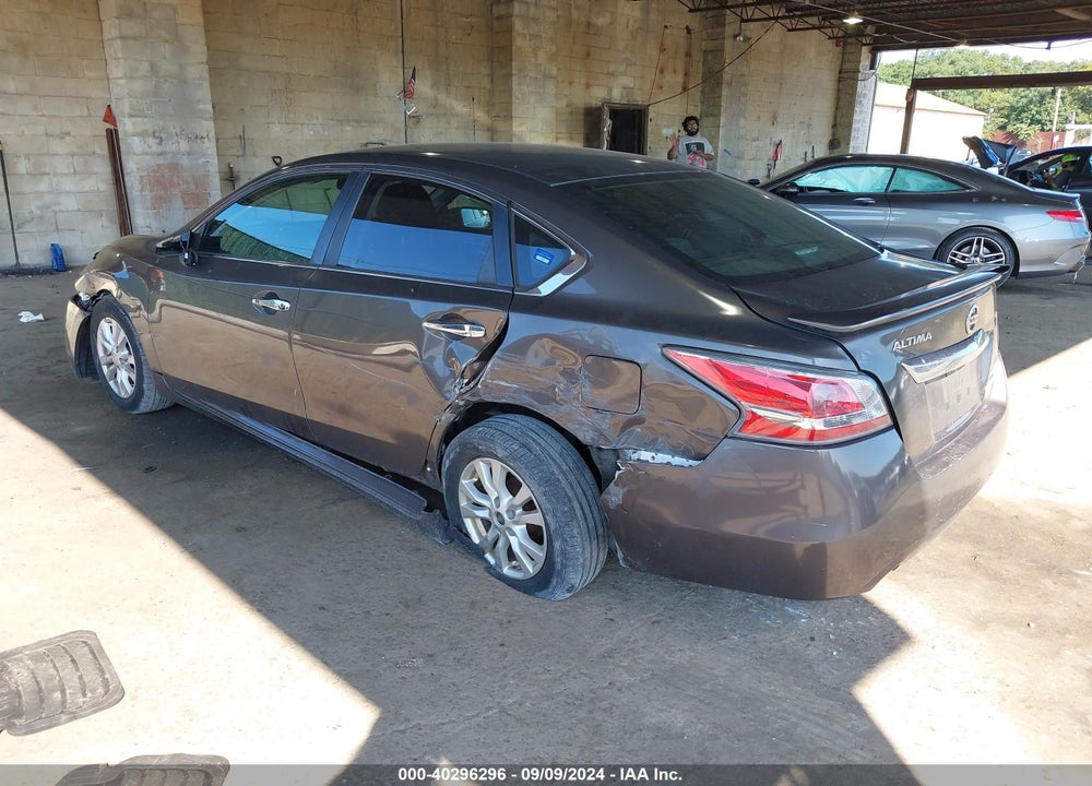 2014 NISSAN ALTIMA VIN: 1N4AL3AP5EN261312