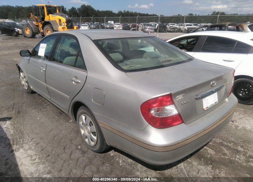 2004 TOYOTA CAMRY LE VIN: 4T1BE32K34U801753