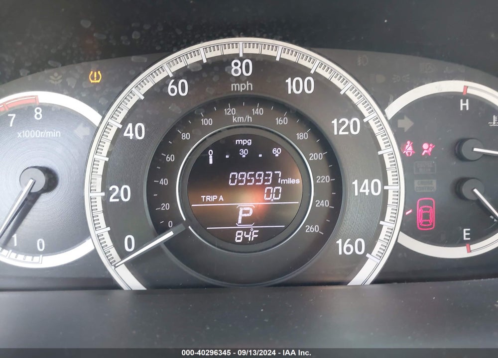 2016 HONDA ACCORD EX-L VIN: 1HGCR2F85GA052256