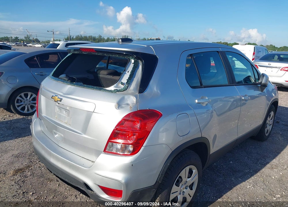 2017 CHEVROLET TRAX LS VIN: KL7CJKSB9HB188857