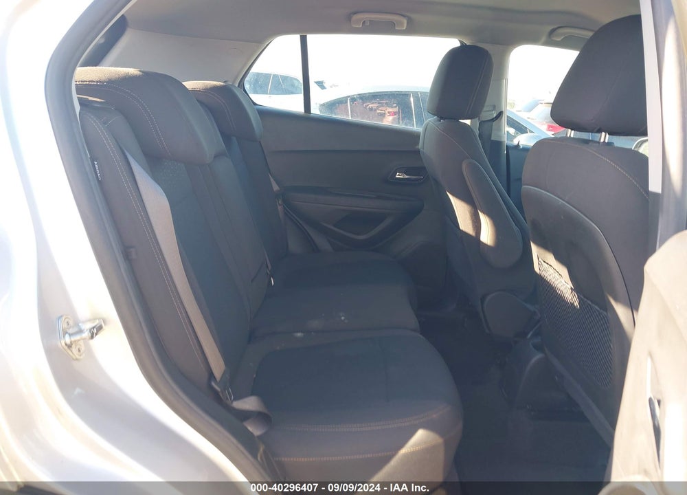 2017 CHEVROLET TRAX LS VIN: KL7CJKSB9HB188857