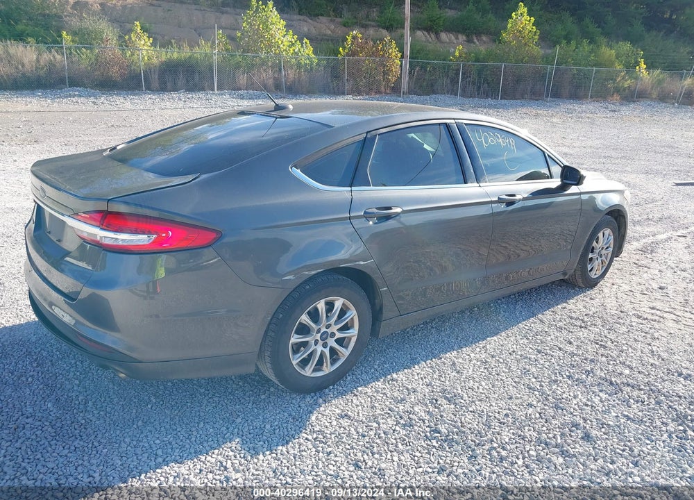2017 FORD FUSION S VIN: 3FA6P0G74HR123679