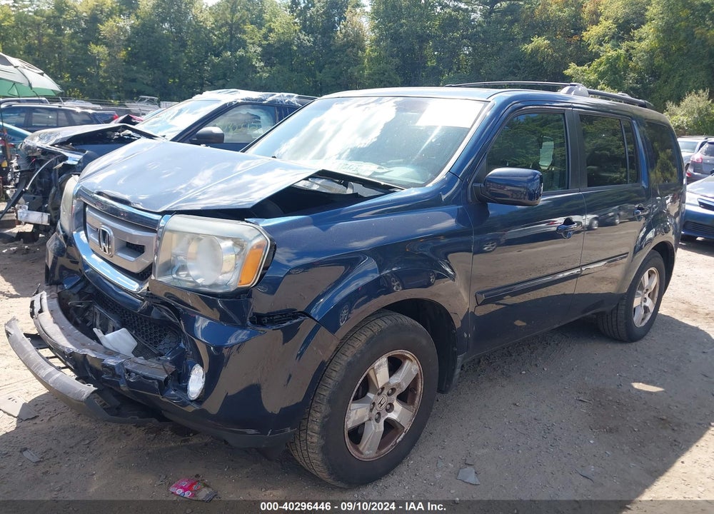 2011 HONDA PILOT EX VIN: 5FNYF4H49BB032109