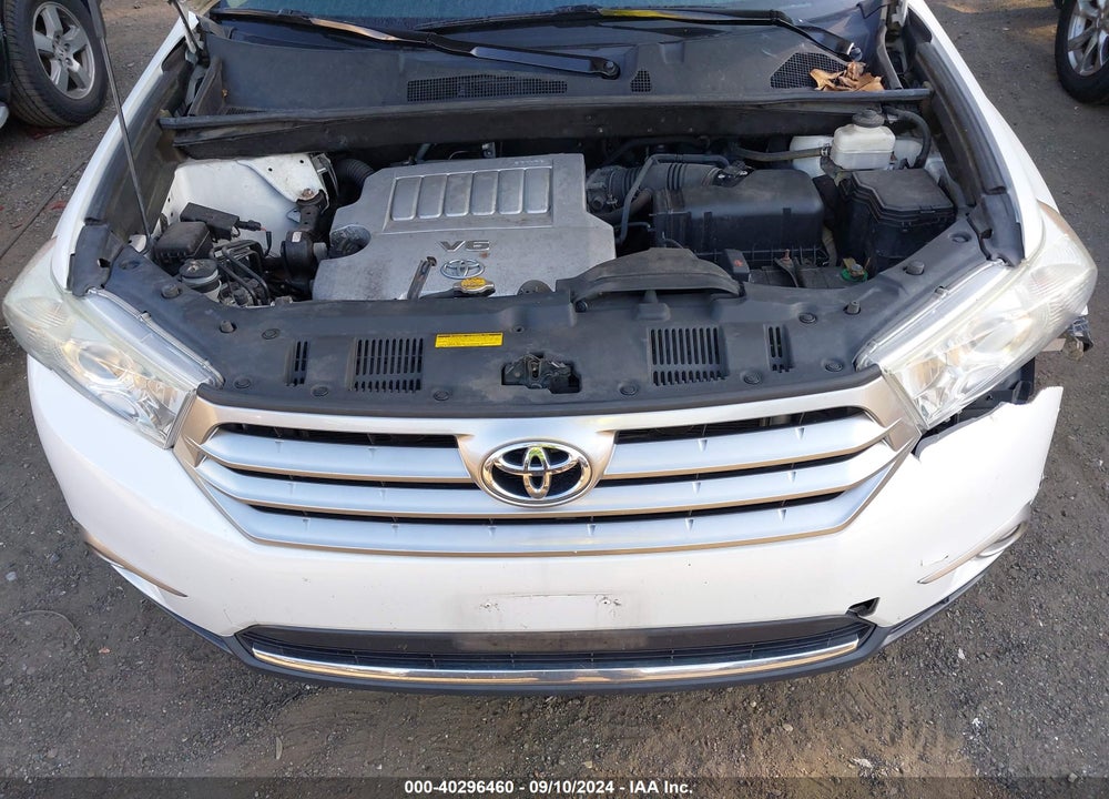 2013 TOYOTA HIGHLANDER LIMITED V6 VIN: 5TDDK3EH7DS195304