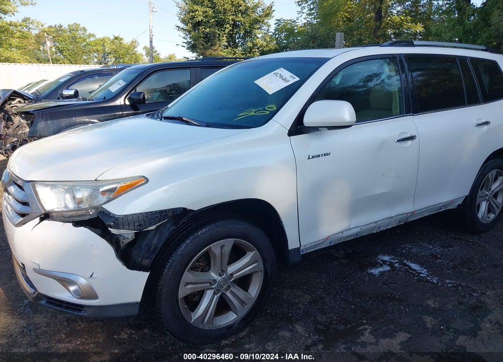 2013 TOYOTA HIGHLANDER LIMITED V6 VIN: 5TDDK3EH7DS195304
