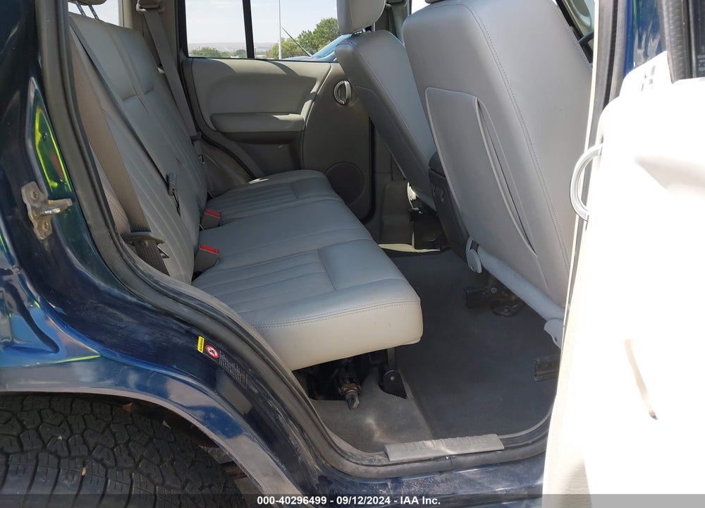 2005 JEEP LIBERTY LIMITED EDITION VIN: 1J8GL58K25W547986