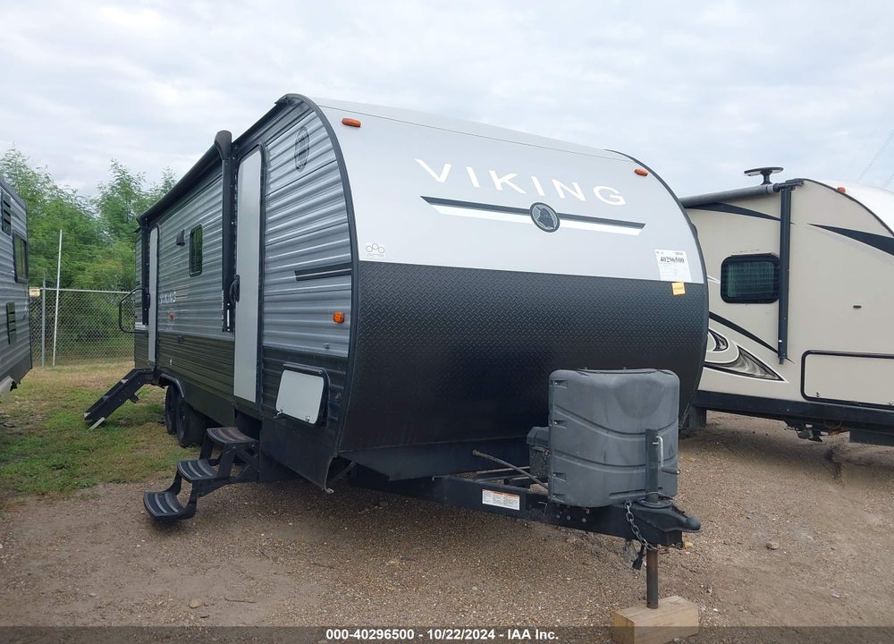 2021 COACHMEN VIKING 262BHS VIN: 5ZT2VWRB5MJ127150