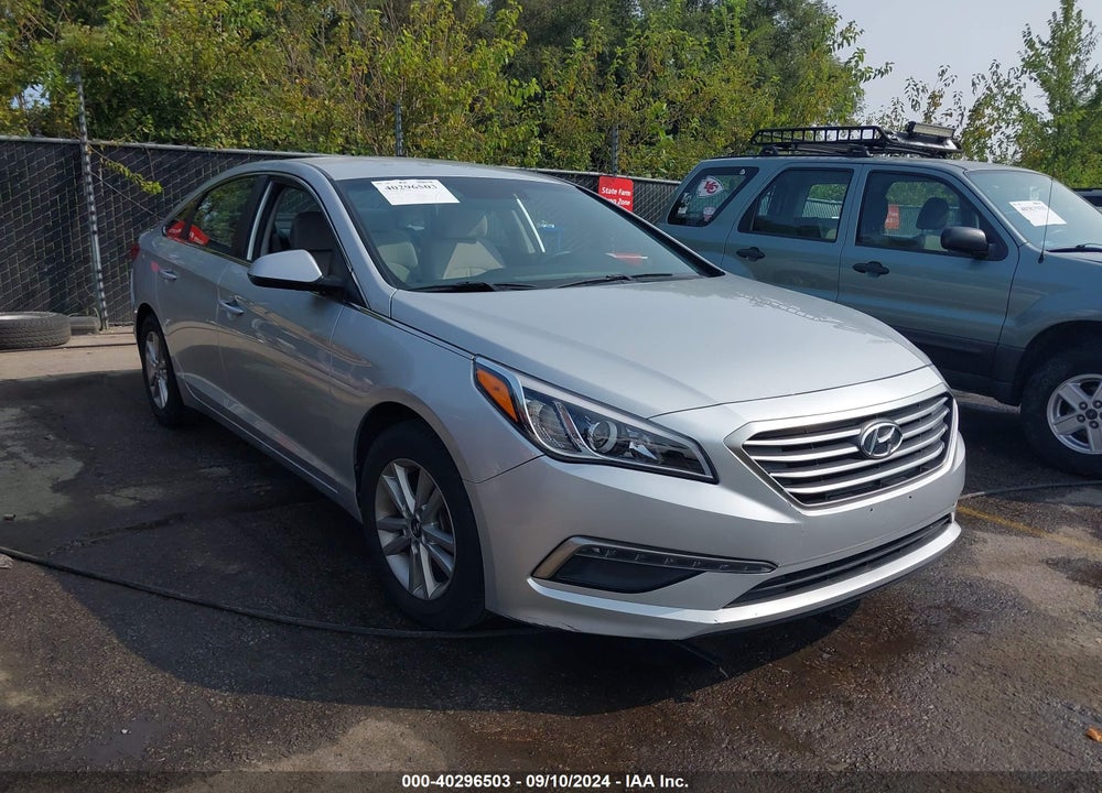 2015 HYUNDAI SONATA SE VIN: 5NPE24AF3FH075748
