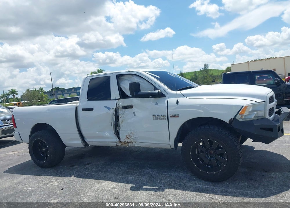 2016 RAM 1500 EXPRESS VIN: 1C6RR7FT0GS310291