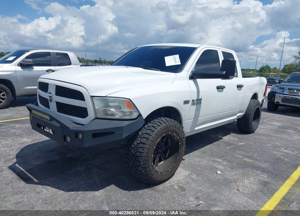 2016 RAM 1500 EXPRESS VIN: 1C6RR7FT0GS310291