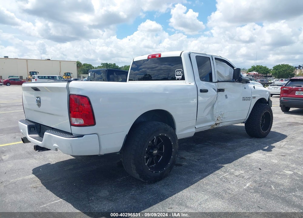 2016 RAM 1500 EXPRESS VIN: 1C6RR7FT0GS310291