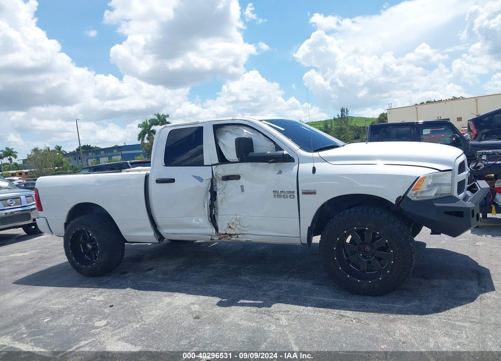 2016 RAM 1500 EXPRESS VIN: 1C6RR7FT0GS310291