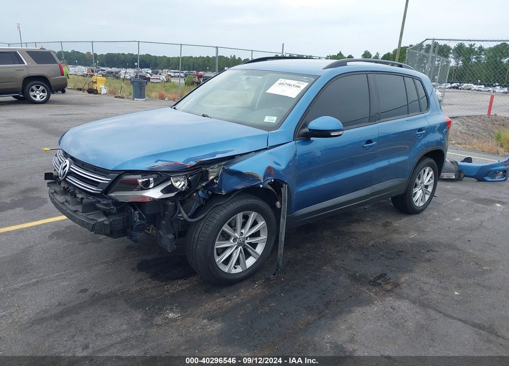 2018 VOLKSWAGEN TIGUAN LIMITED 2.0T VIN: WVGAV7AX5JK000409