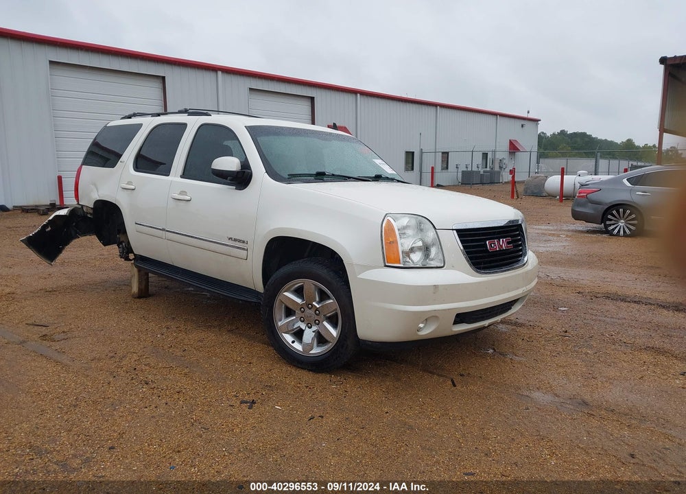2014 GMC YUKON SLT VIN: 1GKS1CE07ER210571