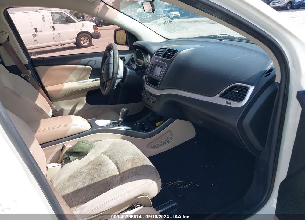 2014 DODGE JOURNEY SXT VIN: 3C4PDCBGXET108005