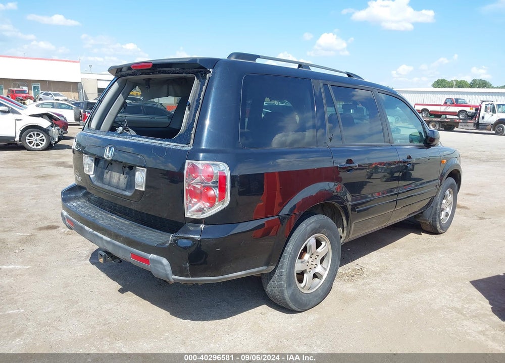 2006 HONDA PILOT EX VIN: 5FNYF28476B026500