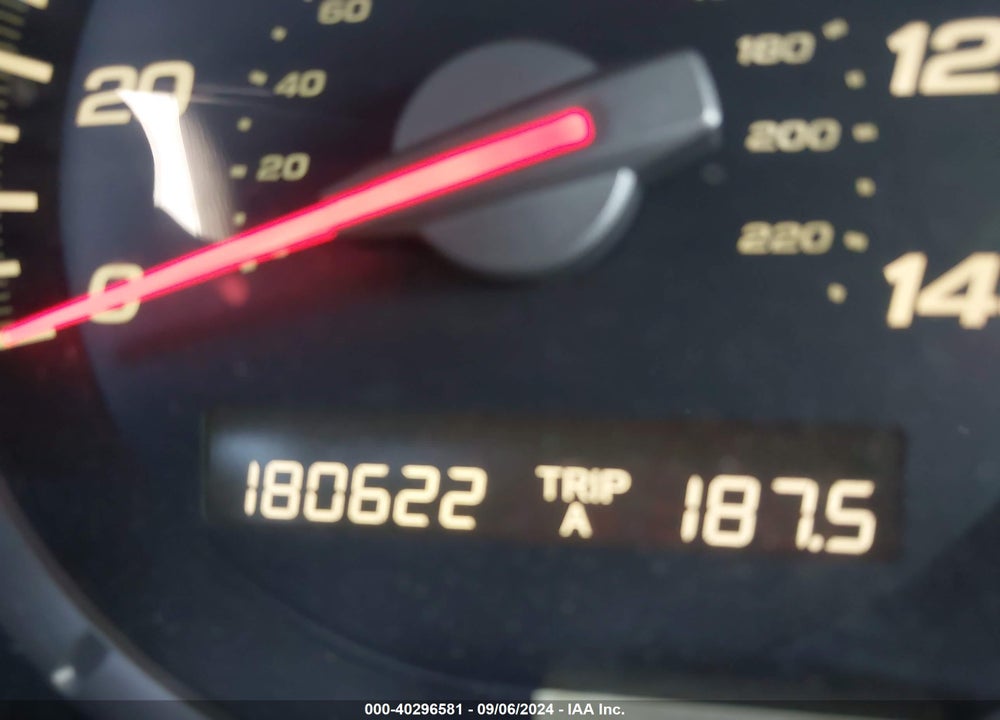2006 HONDA PILOT EX VIN: 5FNYF28476B026500