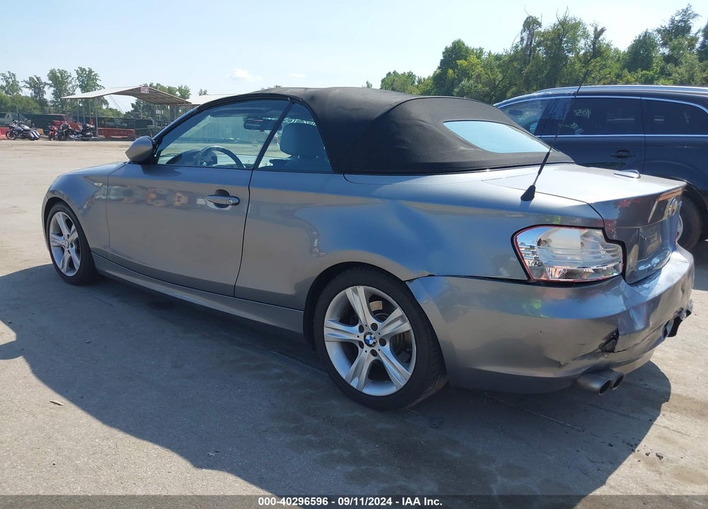 2009 BMW 128I VIN: WBAUL73539VJ77017
