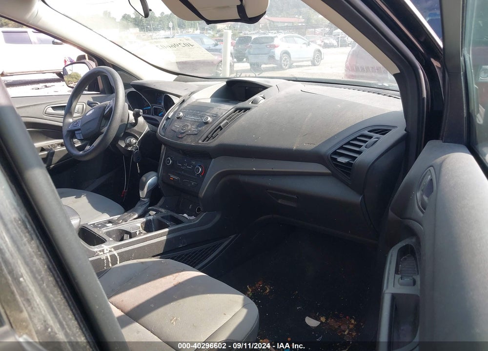 2019 FORD ESCAPE S VIN: 1FMCU0F72KUA88563